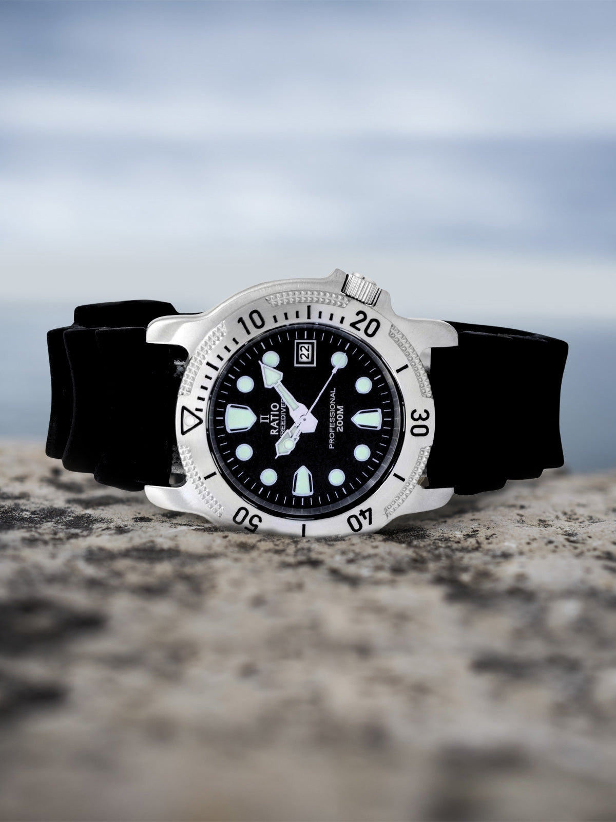 Ratio FreeDiver Professional 200M Sapphire Quartz 22AD202 Men's Watch