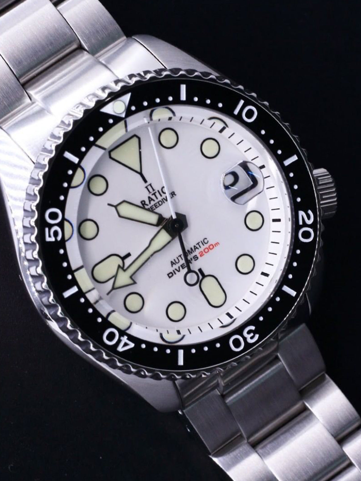 Ratio FreeDiver White Dial Sapphire Crystal Stainless Steel Automatic RTB209 200M Mens Watch