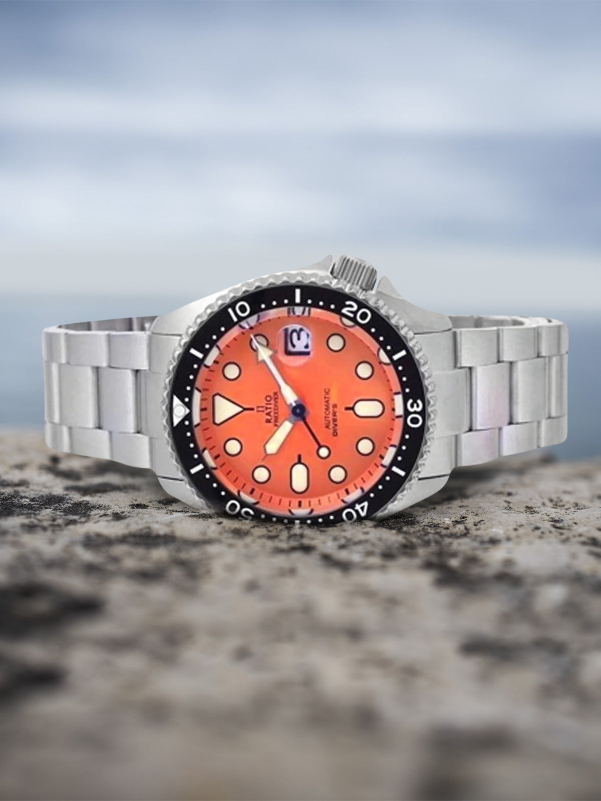 Ratio FreeDiver Orange Dial Sapphire Crystal Stainless Steel Automatic RTB214 200M Mens Watch