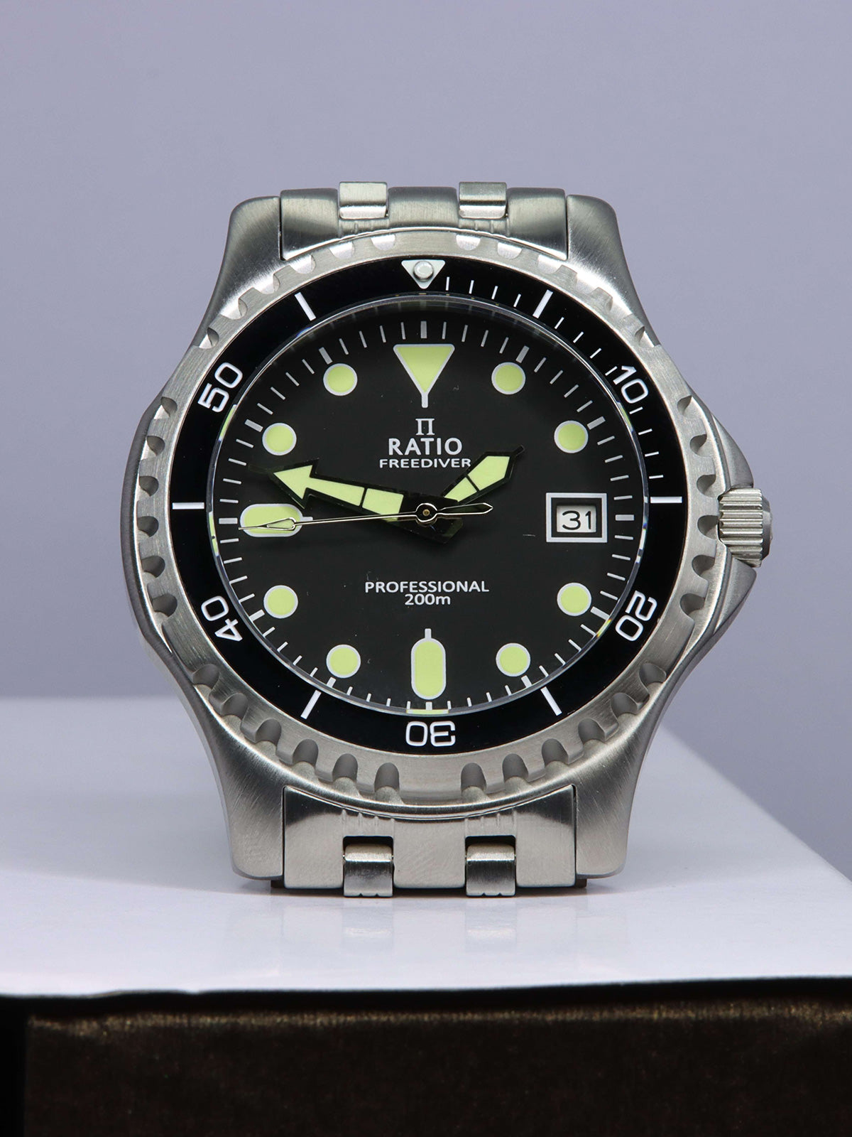 Ratio FreeDiver Professional Sapphire Black Dial Quartz RTF005 200M Men's Watch - Ratiowatches