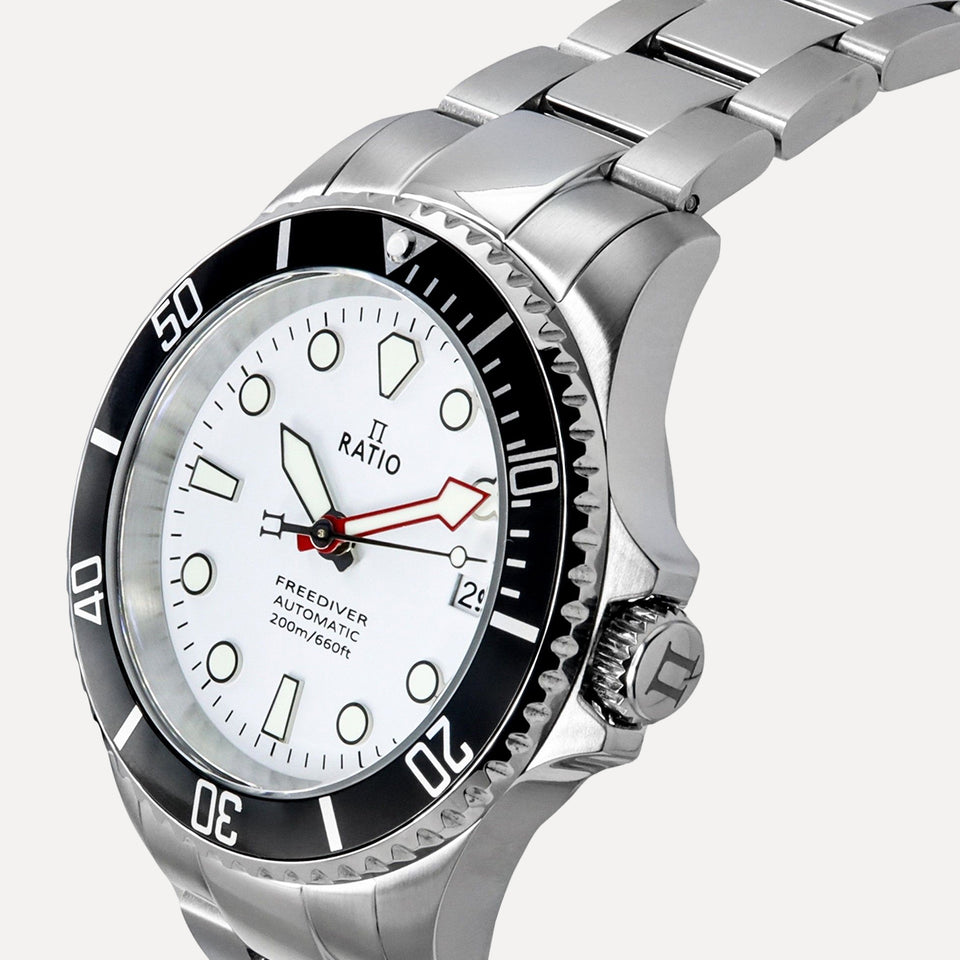 Acquista Orologio da uomo Ratio FreeDiver professionale con zaffiro quadrante nero al quarzo Acquista Orologio da uomo Ratio FreeDiver professionale con zaffiro quadrante nero al quarzo